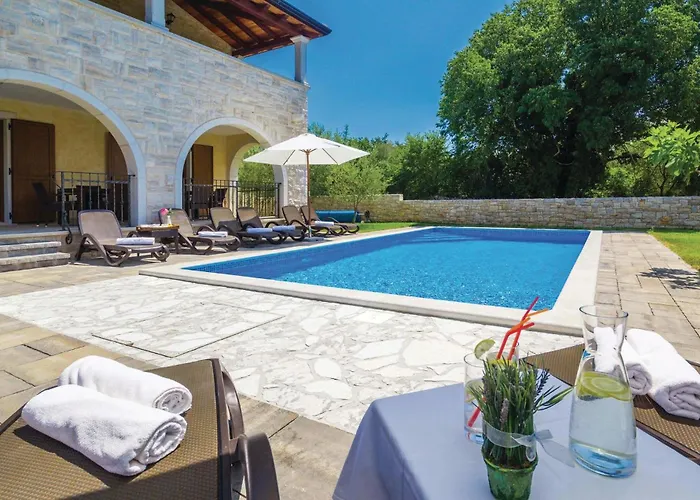 Lovely In Turcic With Kitchen Dom wakacyjny *