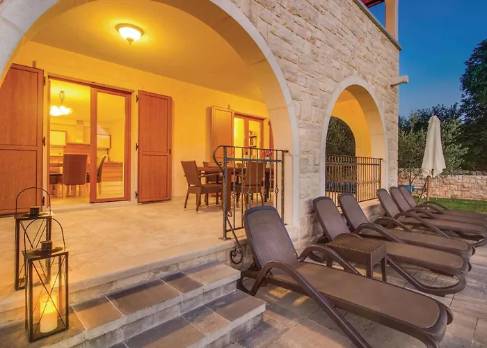 Lovely In Turcic With Kitchen Vantacici