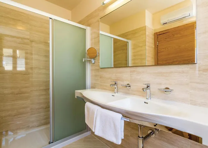 Dom wakacyjny Lovely In Turcic With Kitchen *