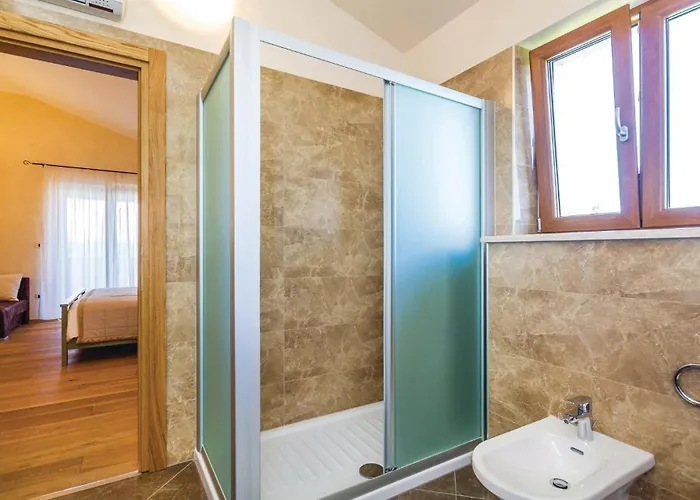 Dom wakacyjny Lovely In Turcic With Kitchen