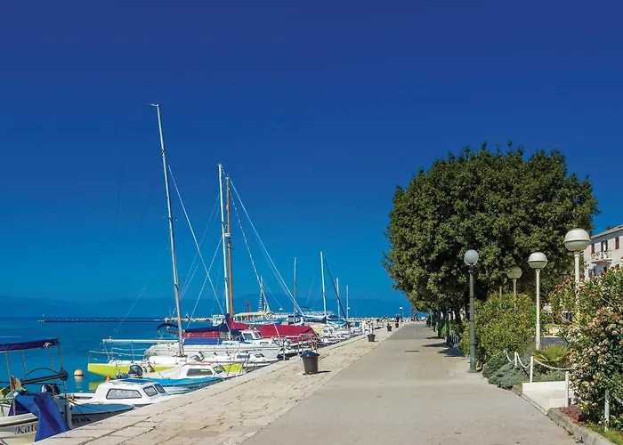 Dom wakacyjny Lovely In Turcic With Kitchen