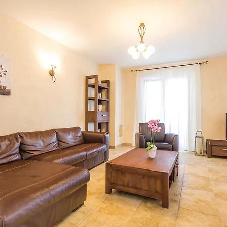 Lovely Home In Turcic With Kitchen Ferienhaus *