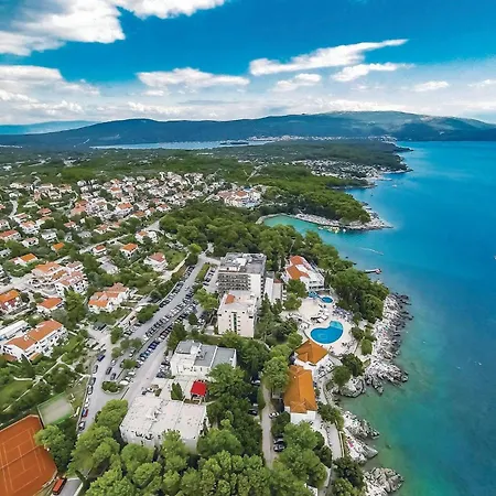 Stunning In Turcic Vantacici